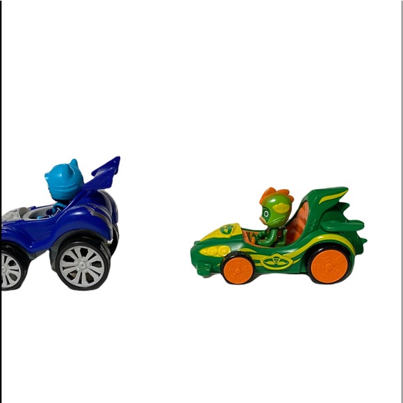 SOLD SET of 2 — PJ Masks Action Figures & Vehicle Playset. - Picture 9 of 11